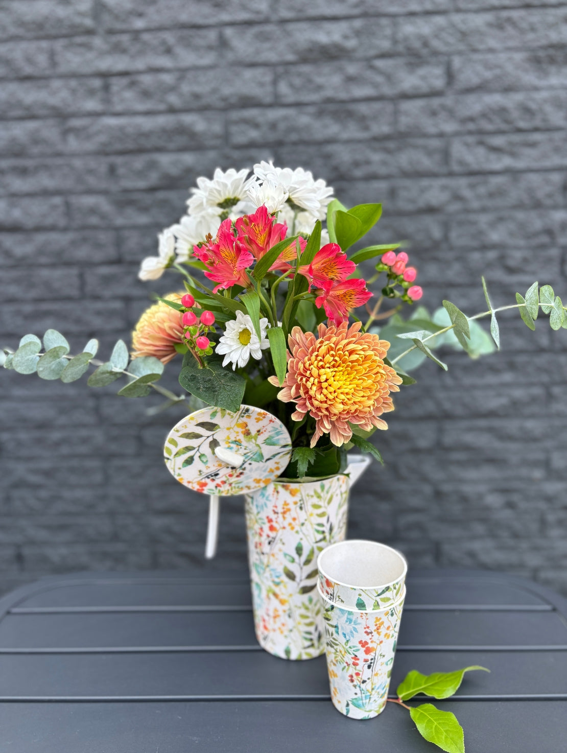 BQT143 Livraison de fleurs et de bonheur