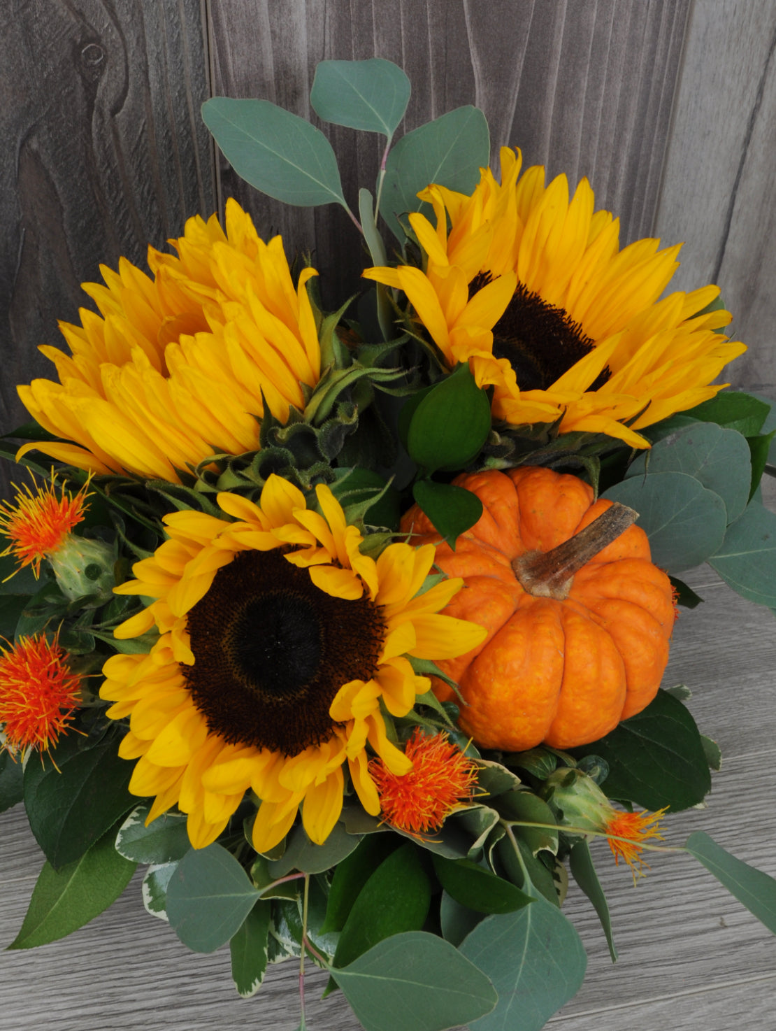 Autumn & sunflower centerpiece
