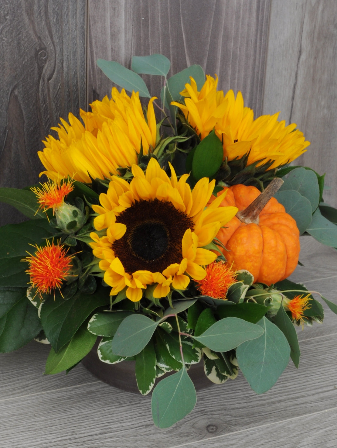 Autumn & sunflower centerpiece