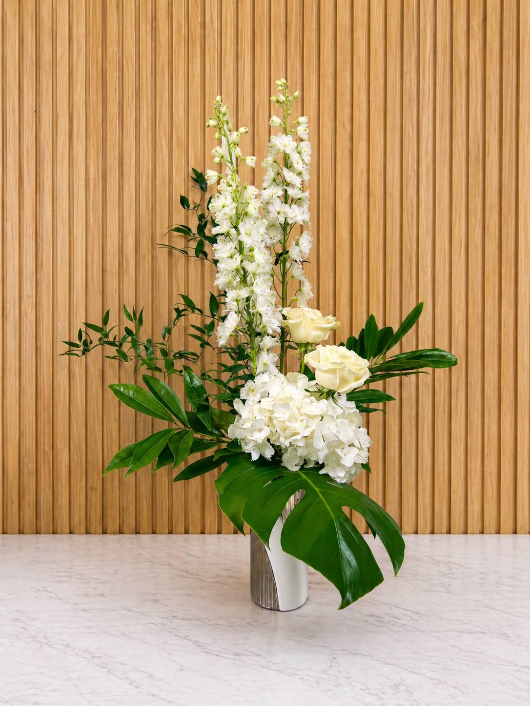 White prestige flower arrangement