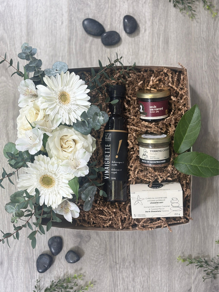 BAF002 Boîte à fleurs félicitations