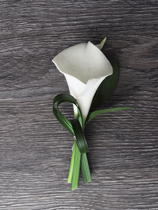 Corsage et boutonnière de calla