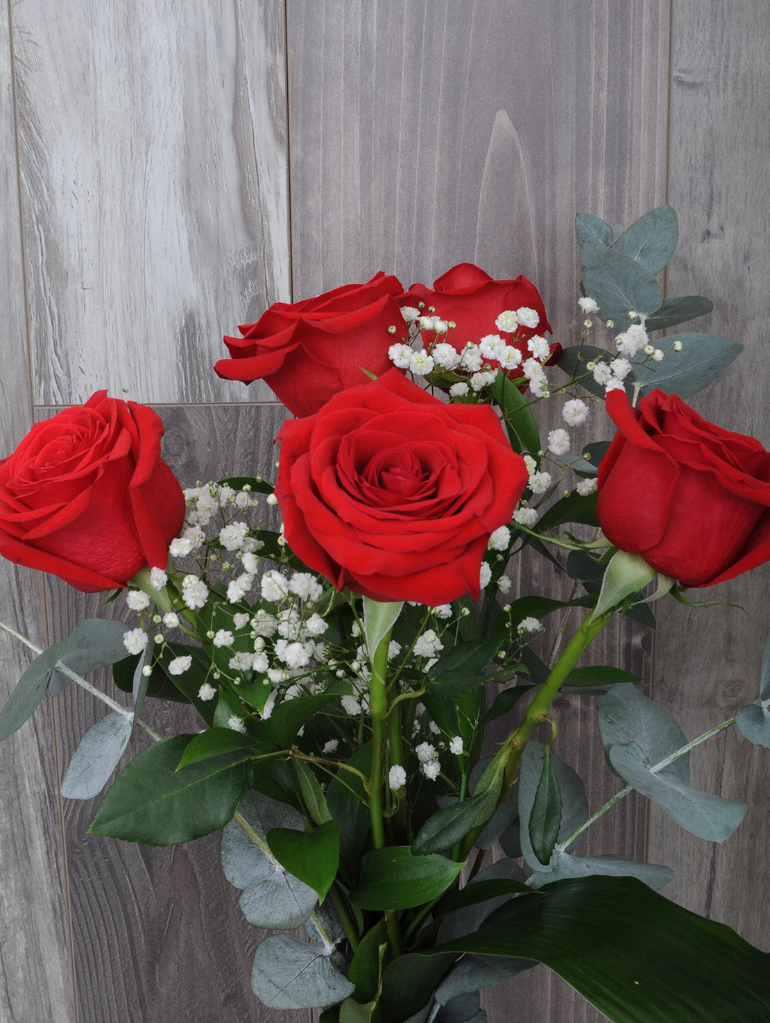 5 Red Roses & Accompanying Flowers