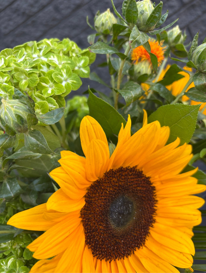 BQT151 Bouquet de fleurs 100 pour cent soleil