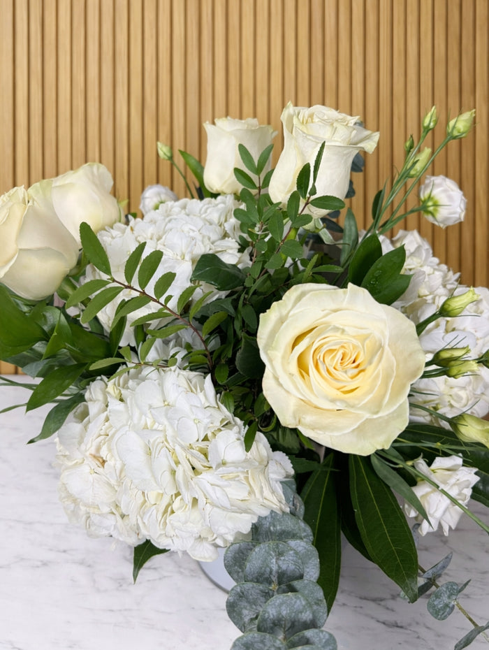 BQT161 Bouquet blanc élégant 