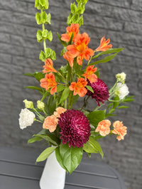 BQT163 Bouquet coloré élancé
