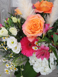 Bouquet de fleurs bohème rosé