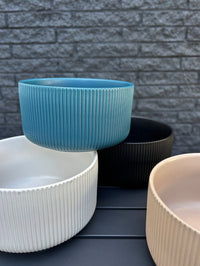 vases céramique bleu noir blanc beige
