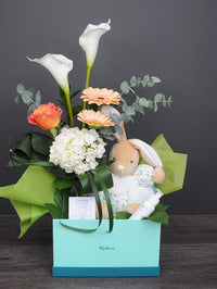 NAI047 peluche et fleurs pour bebe